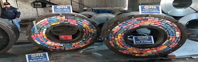 El arcoíris de la cocaína: ¿por qué los panes están forrados de todos colores?